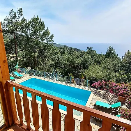 With Sea Views In Faralya וילה